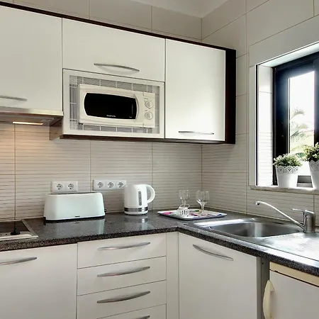 Turisticos Novochoro 阿尔布费拉