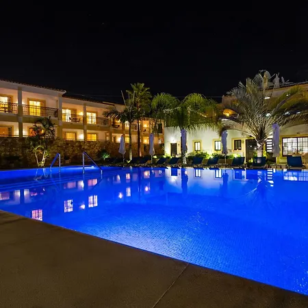 Hotel apartamentowy Turisticos Novochoro