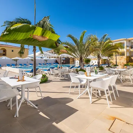 Turisticos Novochoro 3* Αλμπουφέιρα
