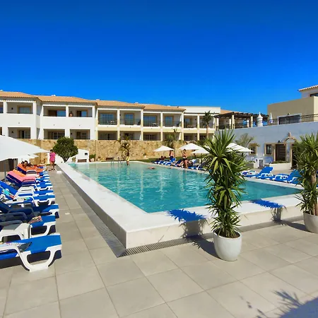 Turisticos Novochoro 3* البوفيرا