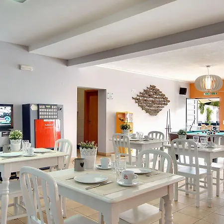 Turisticos Novochoro Apartahotel